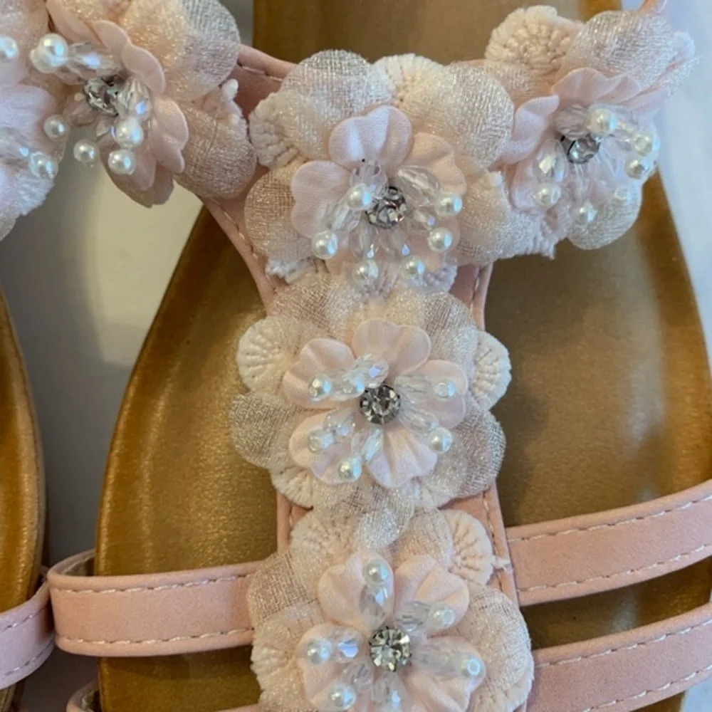 Bella Marie Pink Sandals NWOT